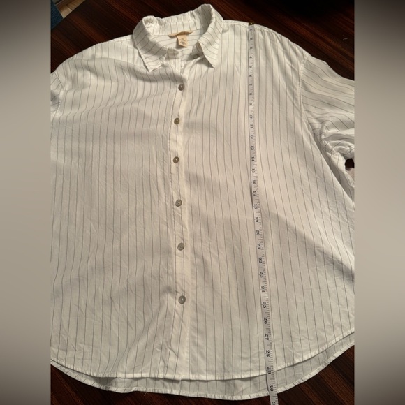 H&M Black/White Oversized Pinstripe Button-Down Shirt Wide Cuffs Size L EUC - Picture 12 of 12
